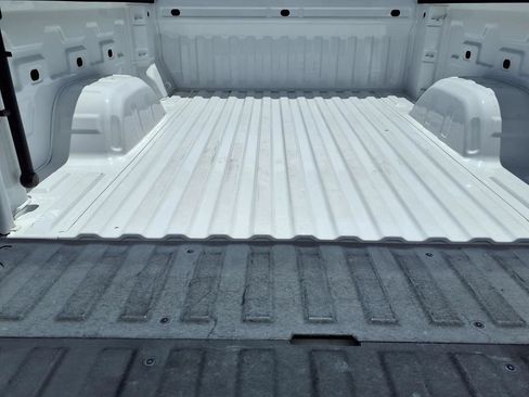 Used 2021 GMC Sierra 1500 Elevation RWD image 11