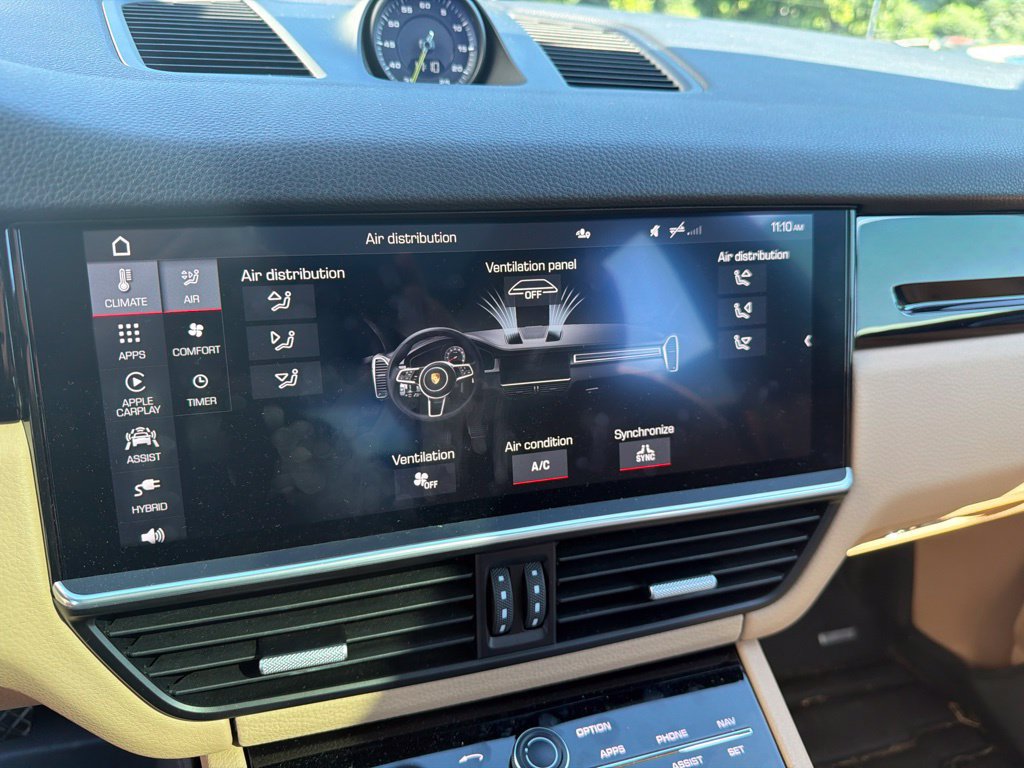 Used 2020 Porsche Cayenne E-Hybrid AWD/4WD image 21