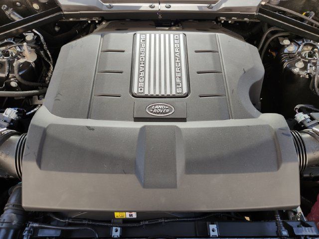 Used 2024 Land Rover Defender 110 SE AWD/4WD image 30
