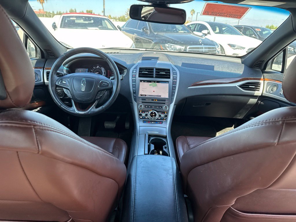 Used 2019 Lincoln MKZ Reserve FWD image 7