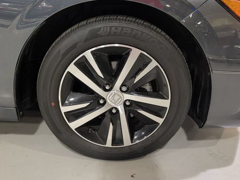 Used 2024 Honda Civic LX image 6