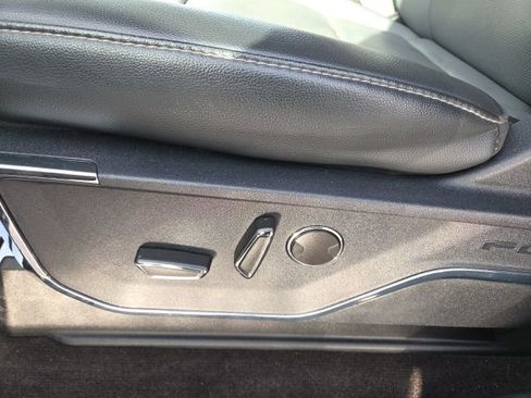 Used 2021 Ford F150 Lariat w/ Equipment Group 502A High image 19