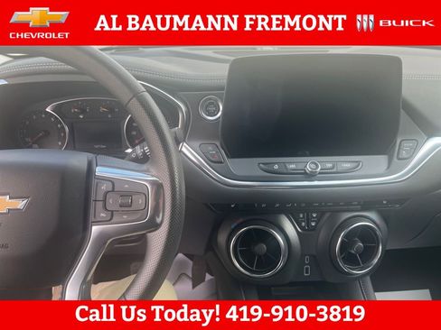 Used 2024 Chevrolet Blazer LT w/ Redline Edition FWD image 17