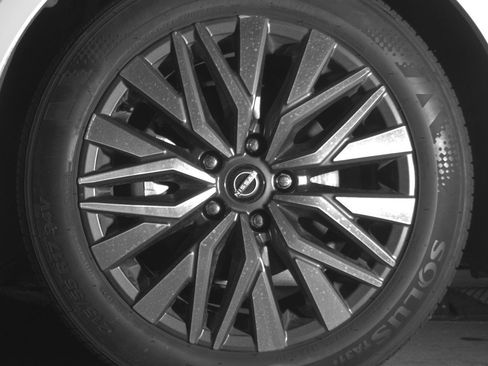 Used 2025 Nissan Altima 2.5 SV FWD image 12