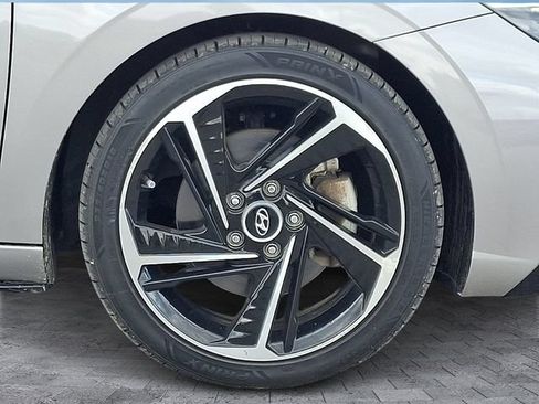 Certified 2022 Hyundai Elantra N Line FWD image 8