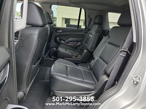 Used 2019 GMC Yukon SLT w/ Premium Edition AWD/4WD image 10