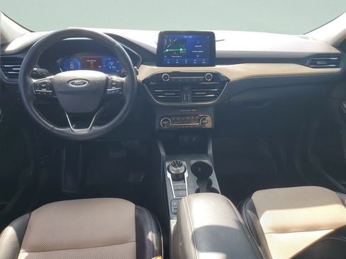 Used 2021 Ford Escape Titanium w/ Titanium Elite Package FWD image 11