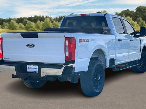 Used 2023 Ford F250 XL w/ FX4 Off-Road Package image 12