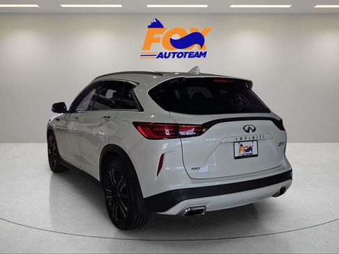 Used 2022 INFINITI QX50 Luxe w/ Appearance Package AWD/4WD image 3