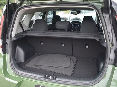 Used 2023 Kia Soul EX FWD image 16