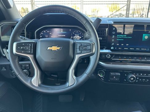 Used 2026 Chevrolet Silverado 1500 LT w/ All Star Edition Plus image 16