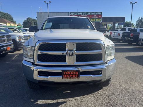 Used 2015 RAM 3500 SLT AWD/4WD image 3