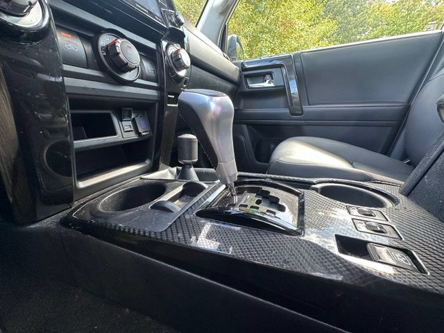 Used 2024 Toyota 4Runner TRD Off-Road Premium w/ Off Road Premium Plus Package AWD/4WD image 16