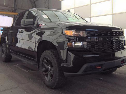 Used 2022 Chevrolet Silverado 1500 Custom Trail Boss w/ Safety Confidence Package AWD/4WD image 2