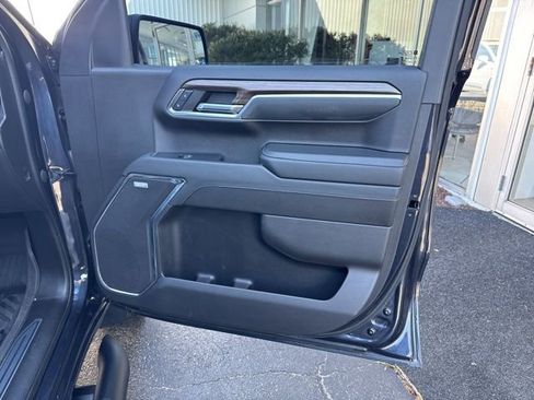 Used 2023 Chevrolet Silverado 1500 LT Trail Boss w/ Convenience Package II image 27