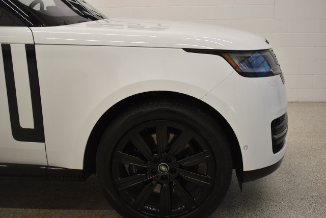 Used 2023 Land Rover Range Rover SE AWD/4WD image 13