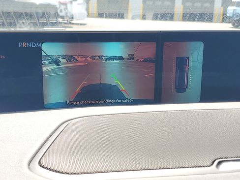 New 2026 Lincoln Navigator L Reserve AWD/4WD image 21