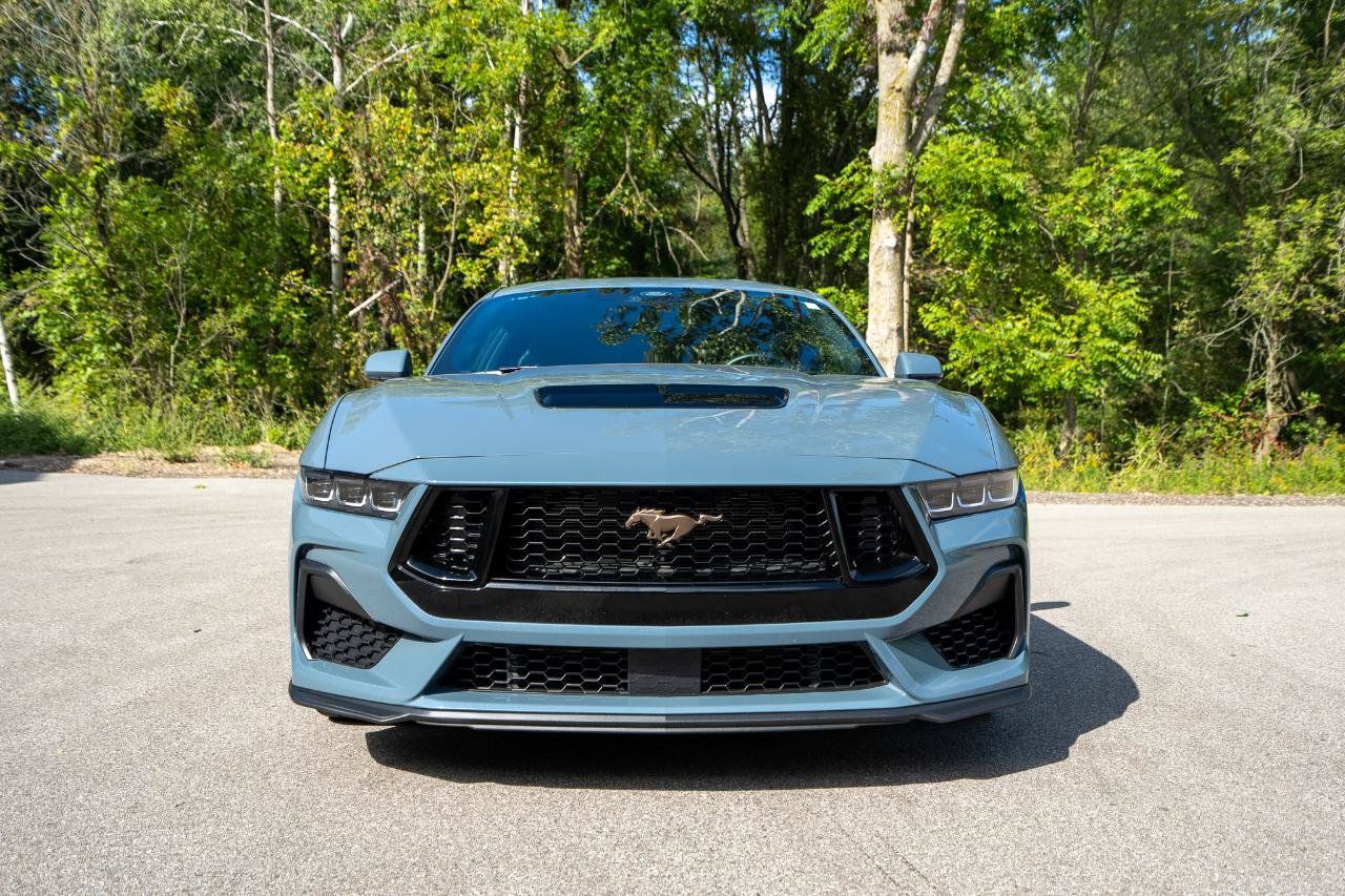 Used 2025 Ford Mustang GT Premium w/ GT Performance Package RWD image 8