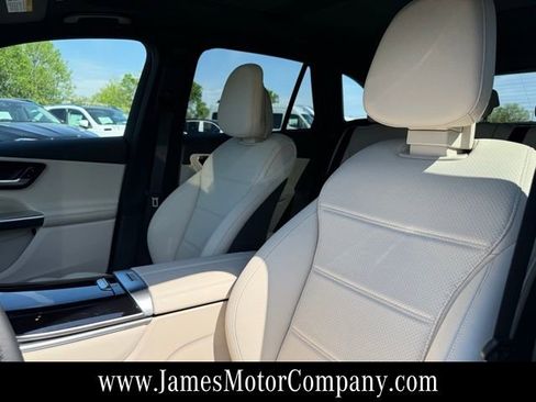 New 2026 Mercedes-Benz GLC 300 4MATIC image 13