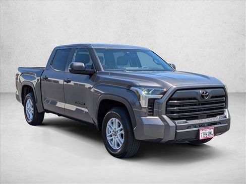 Used 2026 Toyota Tundra SR5 w/ SR5 Convenience Package RWD image 3