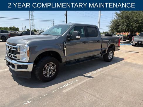 Used 2025 Ford F250 XLT AWD/4WD image 1