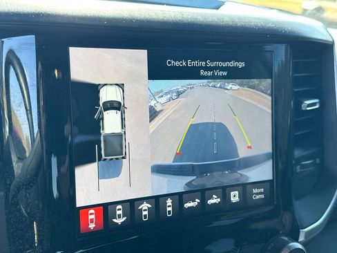 Used 2024 RAM 2500 Big Horn w/ Night Edition image 31