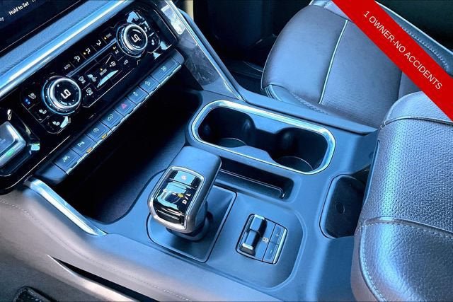 Used 2023 GMC Sierra 1500 Denali w/ Technology Package AWD/4WD image 14