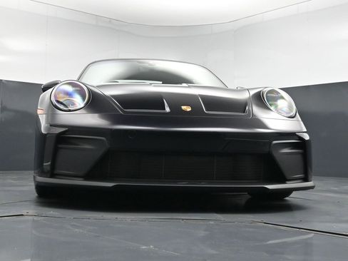 Certified 2026 Porsche 911 GT3 w/ Chrono Package RWD image 27