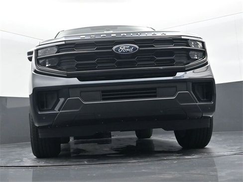 New 2025 Ford Expedition Max Active image 41