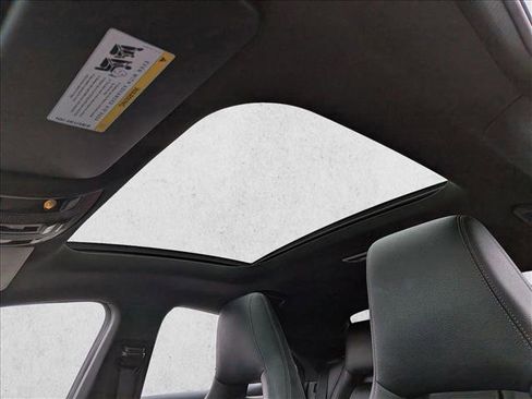 Used 2016 Mercedes-Benz CLA 250 image 13