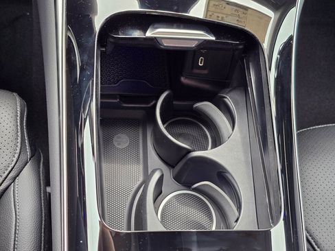 New 2025 Mercedes-Benz GLC 350e 4MATIC image 19