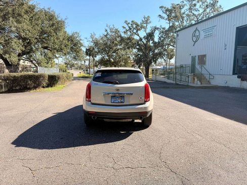 Used 2014 Cadillac SRX FWD image 6