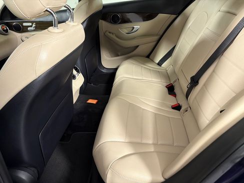Used 2019 Mercedes-Benz C 300 Sedan image 19