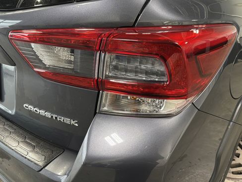 Certified 2022 Subaru Crosstrek 2.0i Premium w/ Moonroof Package image 17