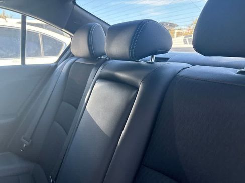 Used 2017 Honda Accord Sport image 7