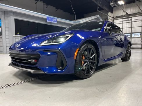 Used 2024 Subaru BRZ tS RWD image 4