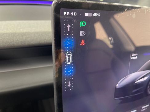 Used 2025 Tesla Model 3 Long Range image 25
