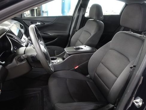 Used 2023 Chevrolet Malibu LT FWD image 11
