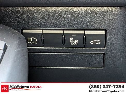 Used 2019 Lexus NX 300 FWD image 18