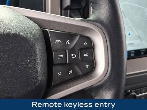 Used 2025 Ford Bronco Outer Banks AWD/4WD image 8