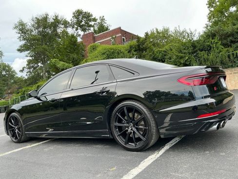 Used 2023 Audi S8 AWD/4WD image 8