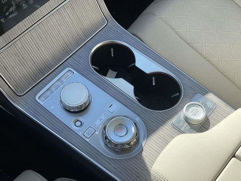 New 2026 Genesis GV80 2.5T Prestige image 18