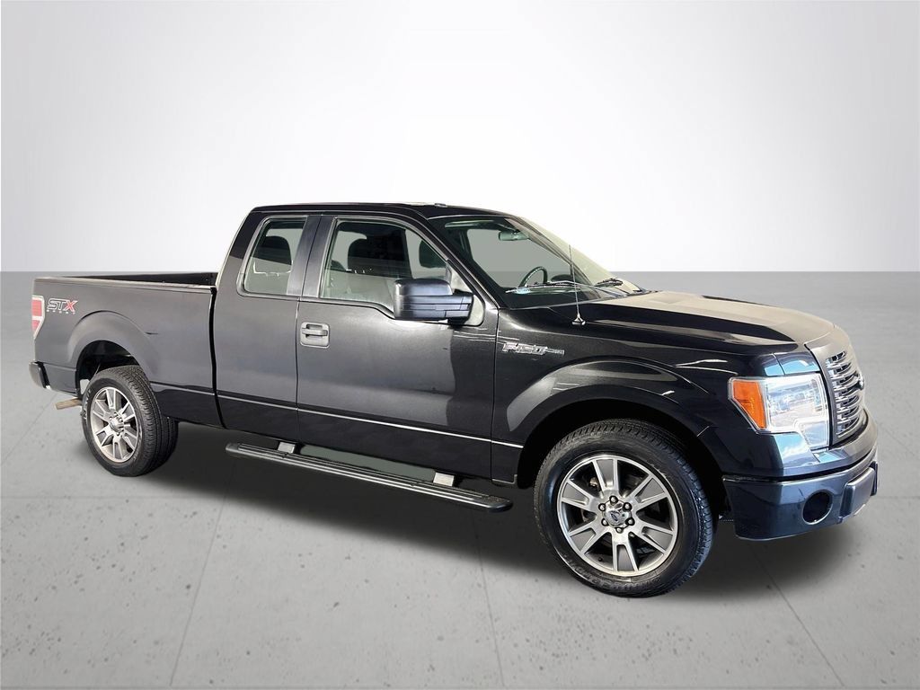 Used 2014 Ford F150 STX w/ Equipment Group 201A Mid RWD image 4