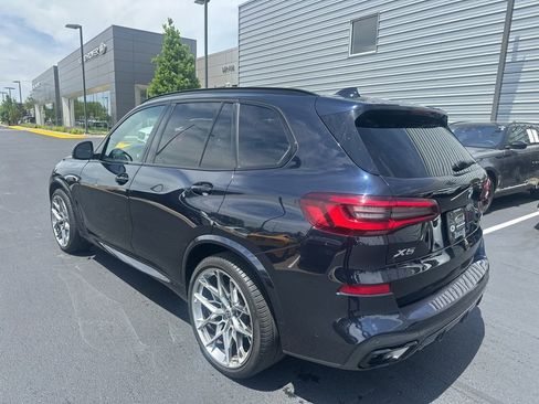 Used 2022 BMW X5 xDrive40i w/ M Sport Package AWD/4WD image 3