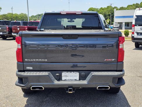 Used 2021 Chevrolet Silverado 1500 RST w/ Z71 Off-Road Package AWD/4WD image 11