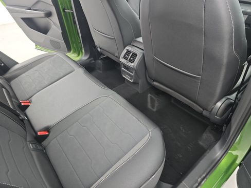 New 2026 Volkswagen Taos SE AWD/4WD image 11