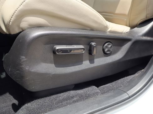 Used 2022 Honda CR-V EX-L image 13