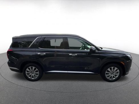 Used 2025 Hyundai Palisade SEL FWD image 16