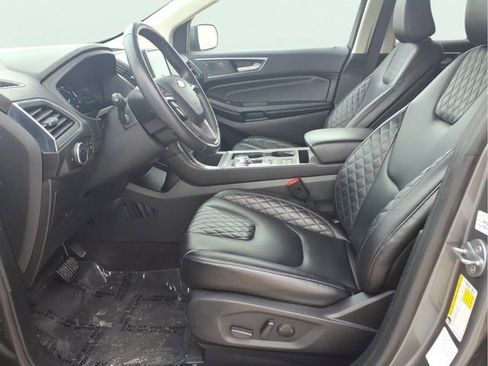 Used 2024 Ford Edge Titanium image 21