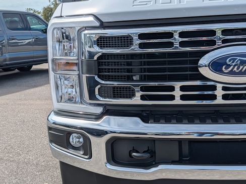 New 2026 Ford F350 XL w/ XL Chrome Package AWD/4WD image 10